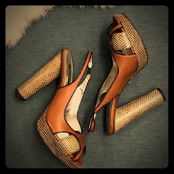 NIB D&G Snakeskin Platform Slingback Heels Sz 39 - Picture 2 of 13